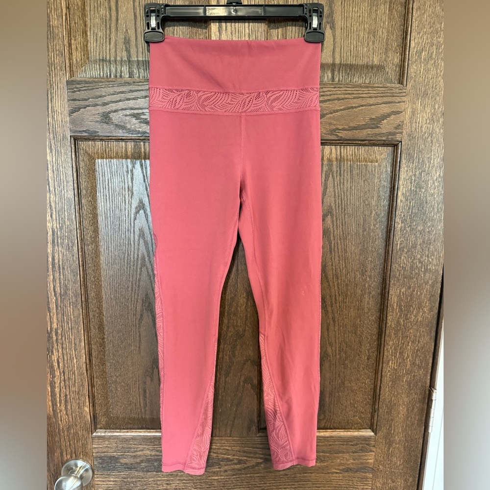 Athleta Luxe Mesh 7/8 Leggings